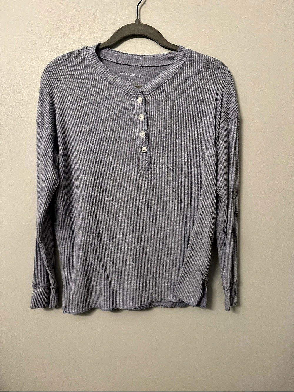 American Eagle AE Long-Sleeve Henley T-Shirt Gray Size XS
